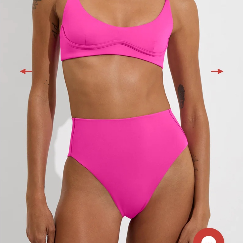 Left on Friday. Hi Hi bottom size xs